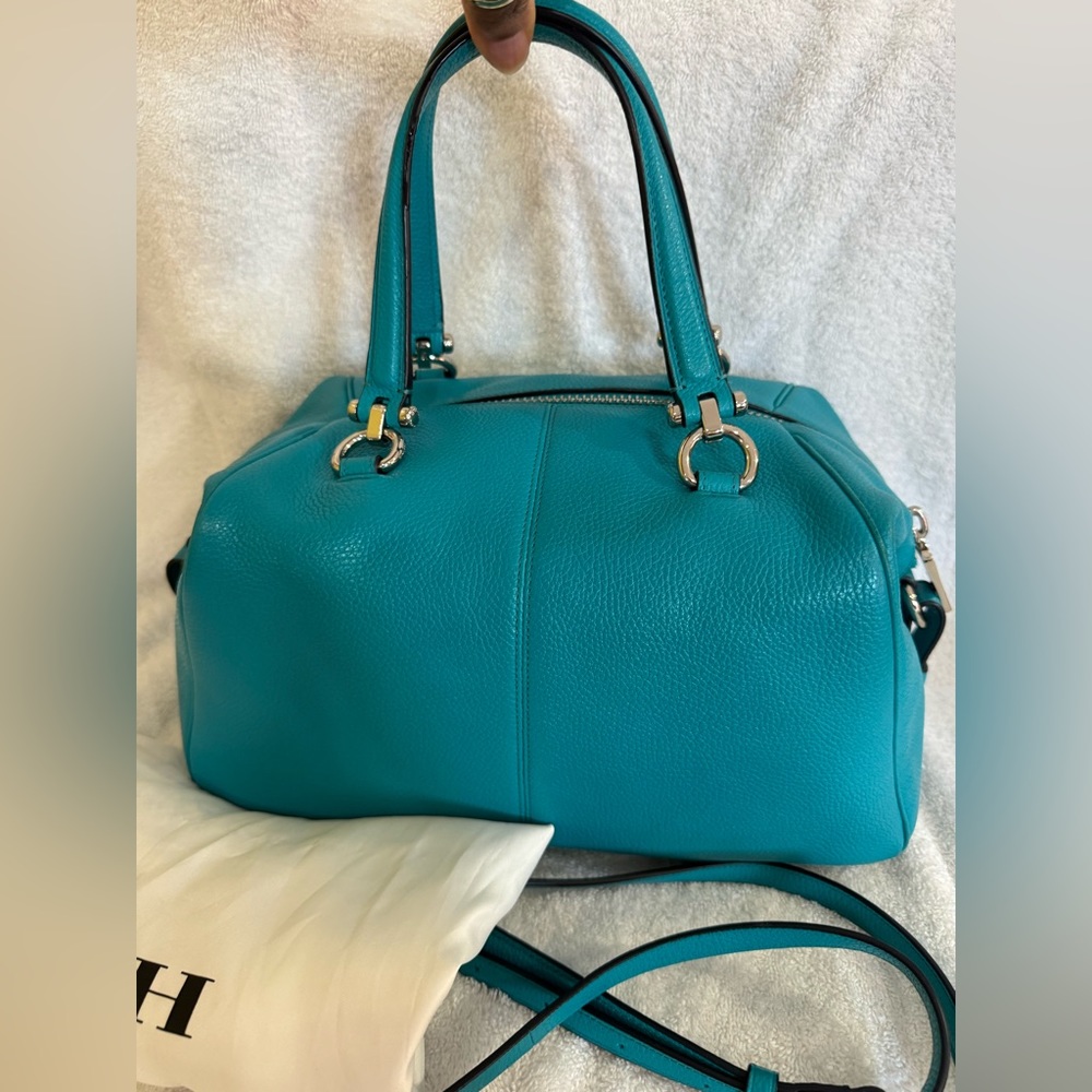 Coach Handbag - Picture 2 of 9